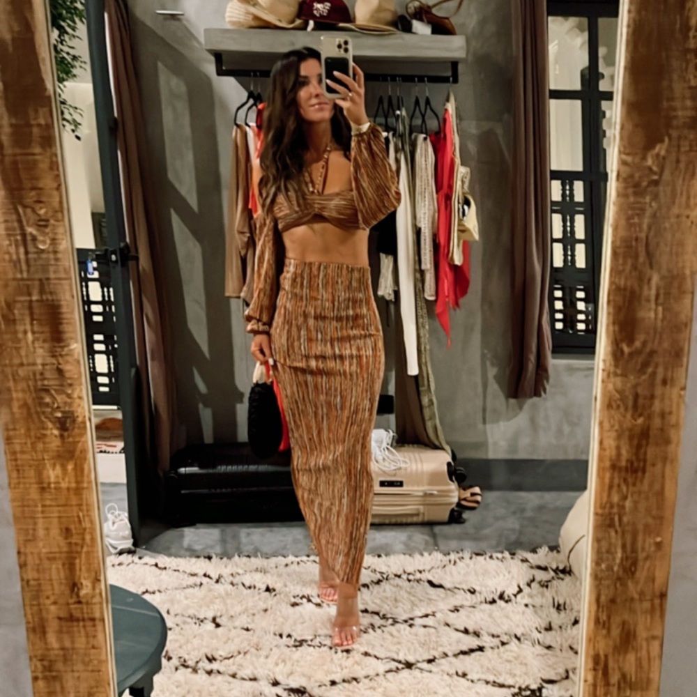 Ronny Kobo 2 piece set skirt and top size small